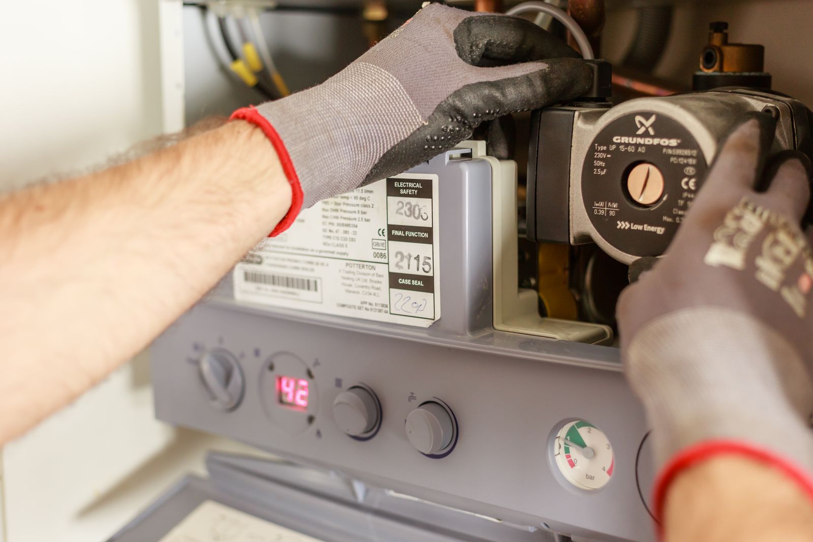 Signs Your Furnace Needs Repair Before an Ayr Winter